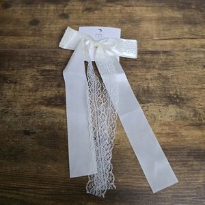 New Melody Off White Lace Hair Ribbon Bow